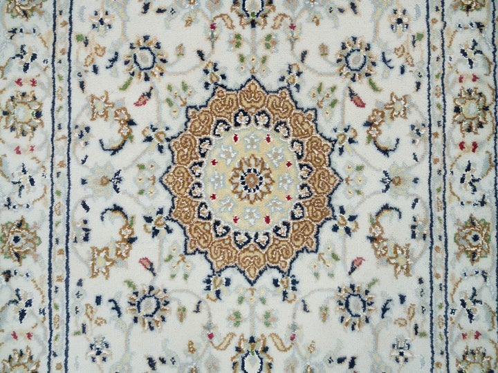 2'6" x 20'6" New Hand Knotted Ivory Wool Runner Oriental Rug - MOA10265994