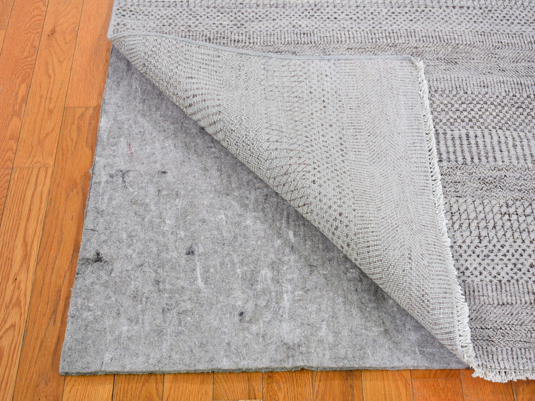 7'8" x 10'3" New Hand Knotted Grey Wool & Silk Rectangle Oriental Rug - MOA10266057