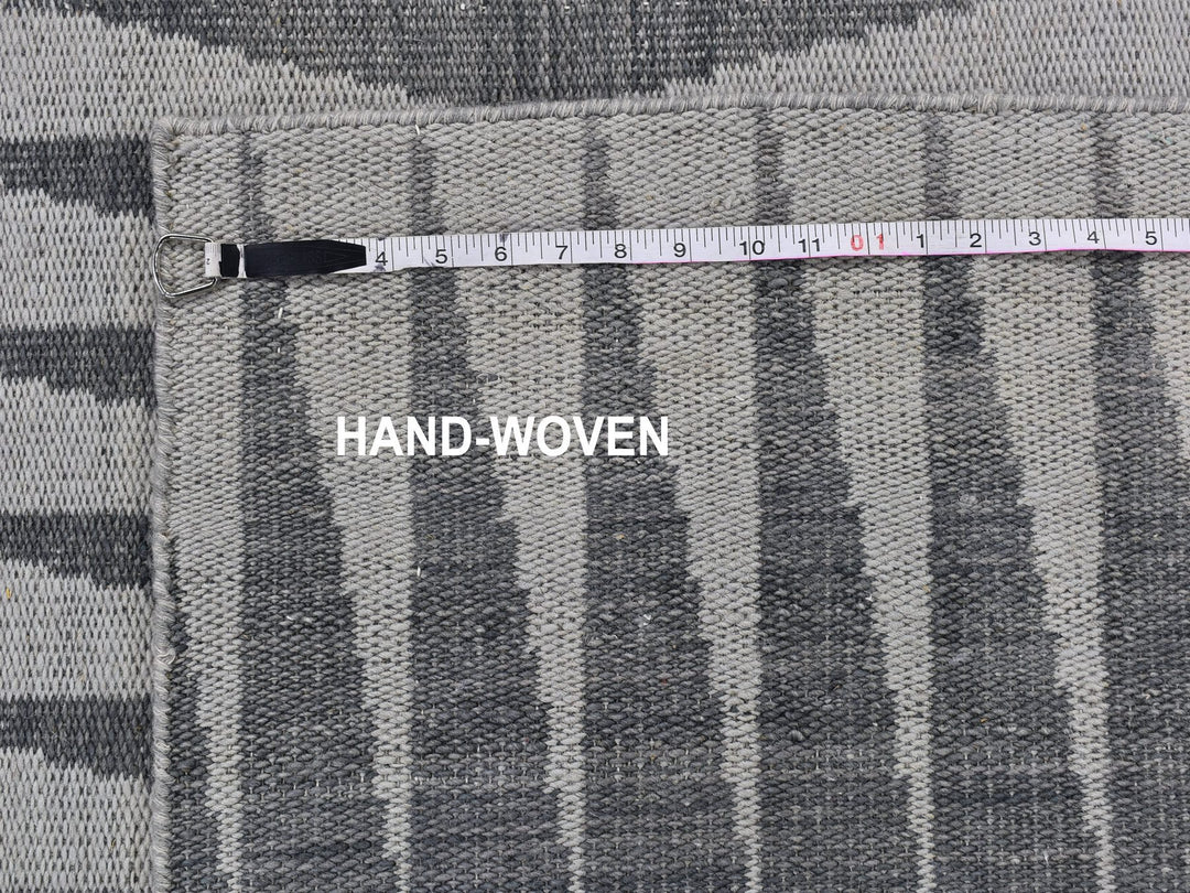 4'0" x 5'10" New Hand Woven Grey Wool Rectangle Oriental Rug - MOA10266079
