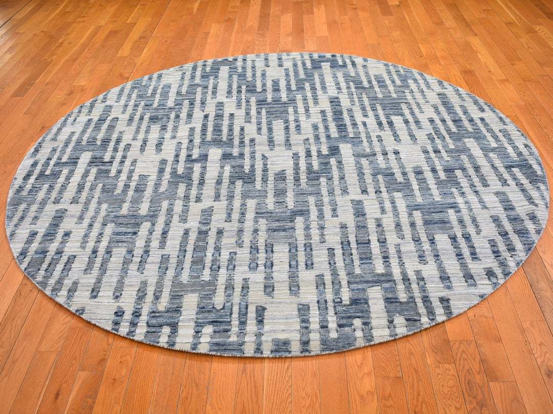 8'1" x 8'1" New Hand Knotted Blue Wool & Silk Round Oriental Rug - MOA10266378
