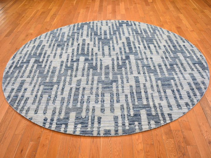 8'1" x 8'1" New Hand Knotted Blue Wool & Silk Round Oriental Rug - MOA10266378