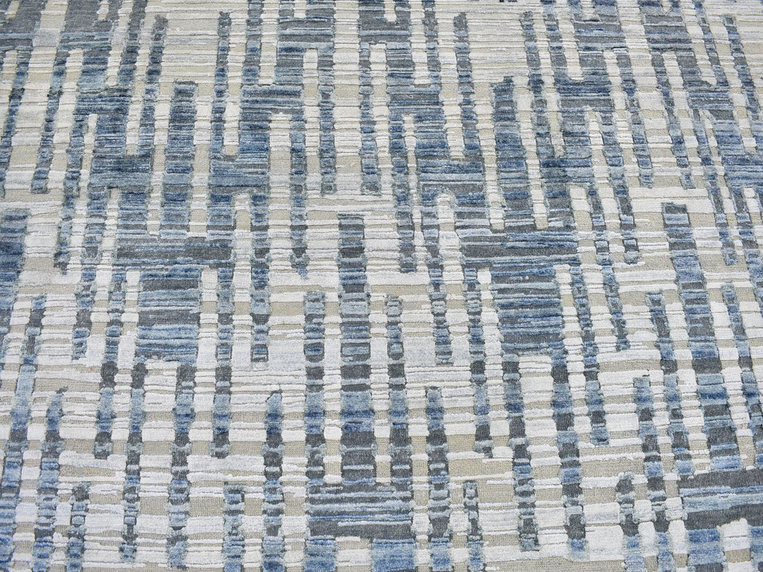 10'1" x 10'1" New Hand Knotted Blue Wool & Silk Round Oriental Rug - MOA10266465