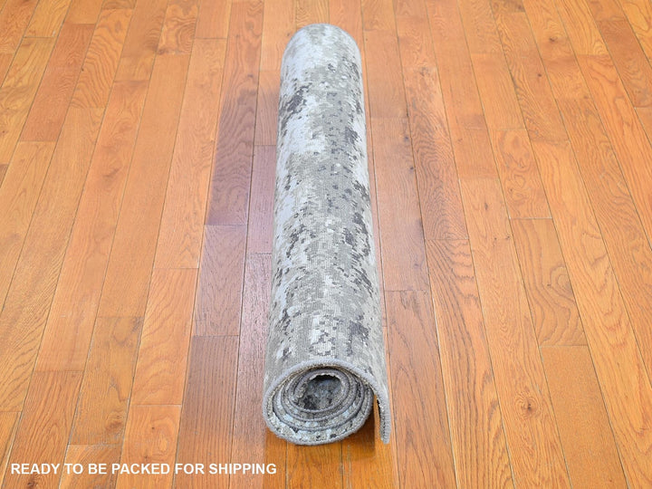 4'1" x 6'0" New Hand Knotted Grey Wool & Silk Rectangle Oriental Rug - MOA10266501