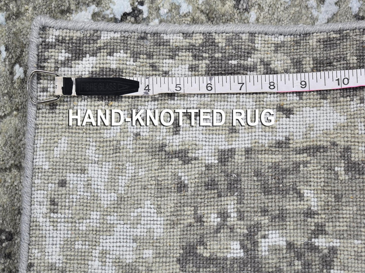 4'1" x 6'0" New Hand Knotted Grey Wool & Silk Rectangle Oriental Rug - MOA10266501