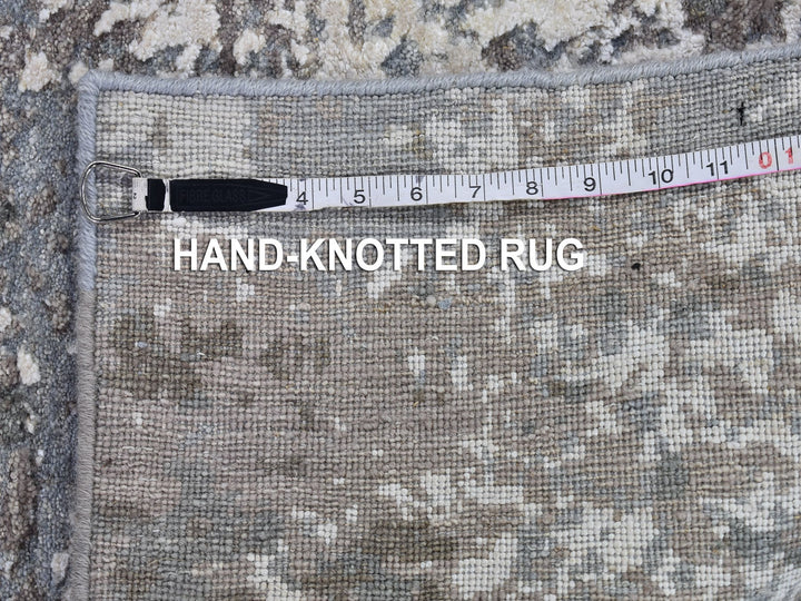 4'0" x 6'0" New Hand Knotted Grey Wool & Silk Rectangle Oriental Rug - MOA10266528