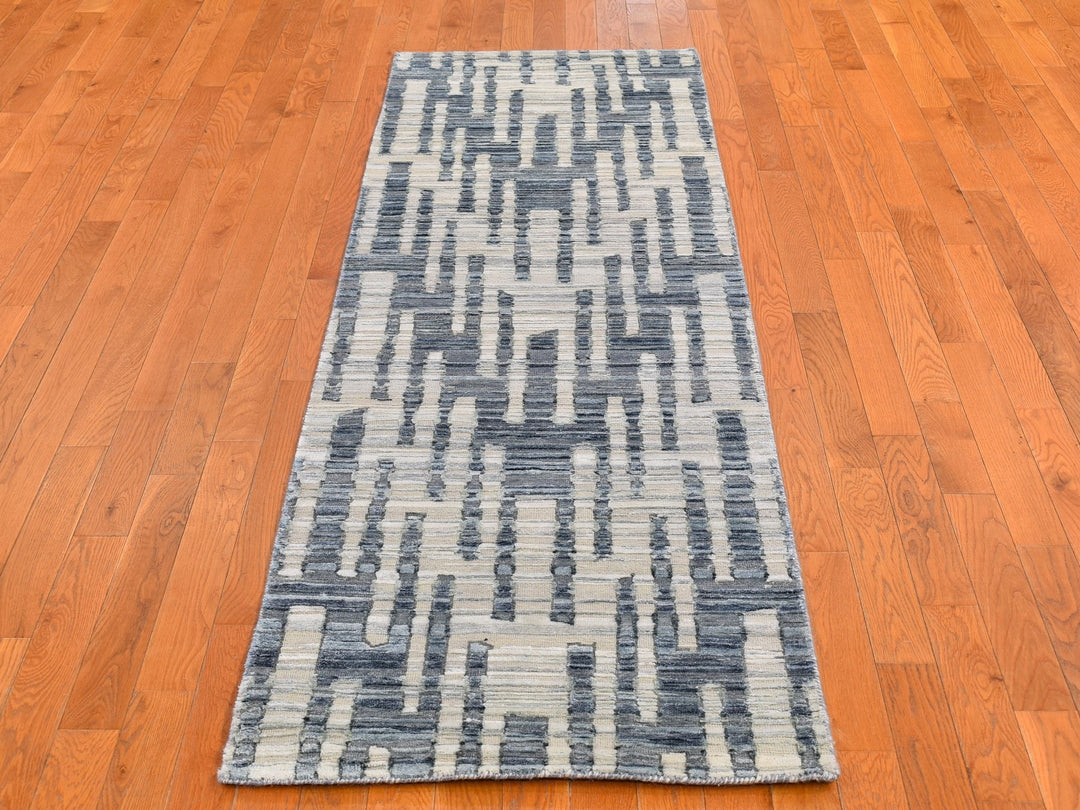 2'7" x 8'2" New Hand Knotted Blue Wool & Silk Rectangle Oriental Rug - MOA10266535