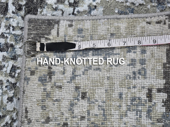 3'1" x 5'0" New Hand Knotted Grey Wool Rectangle Oriental Rug - MOA10266545