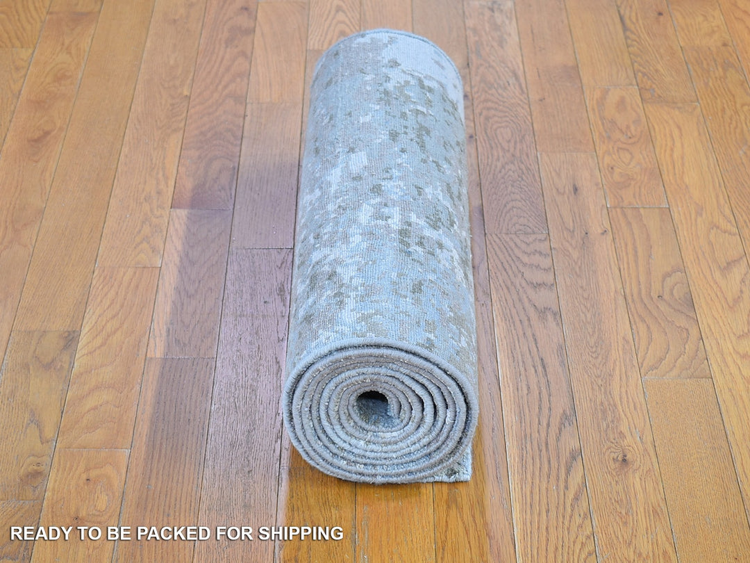 2'6" x 10'6" New Hand Knotted Grey Wool & Silk Runner Oriental Rug - MOA10266556