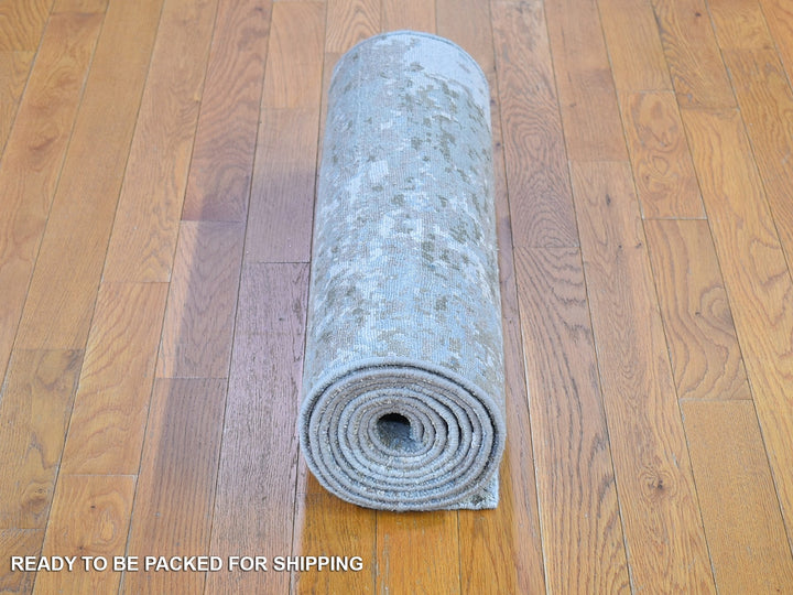 2'6" x 10'6" New Hand Knotted Grey Wool & Silk Runner Oriental Rug - MOA10266556