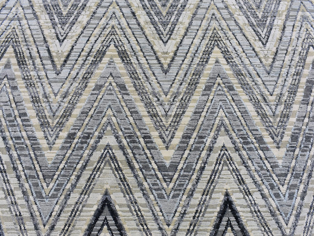 9'0" x 9'0" New Hand Knotted Grey Wool & Silk Round Oriental Rug - MOA10266695