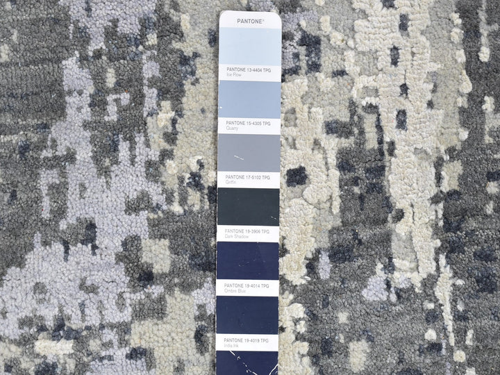 12'1" x 12'1" New Hand Knotted Grey Wool & Silk Round Oriental Rug - MOA10266733