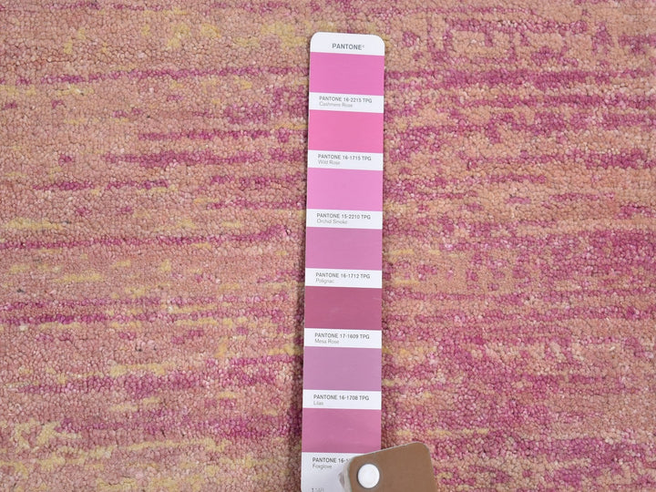 2'7" x 10'3" New Hand Knotted Pink Wool Runner Oriental Rug - MOA10266754