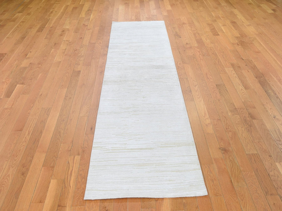 2'6" x 12'0" New Hand Knotted Ivory Wool & Silk Runner Oriental Rug - MOA10266806