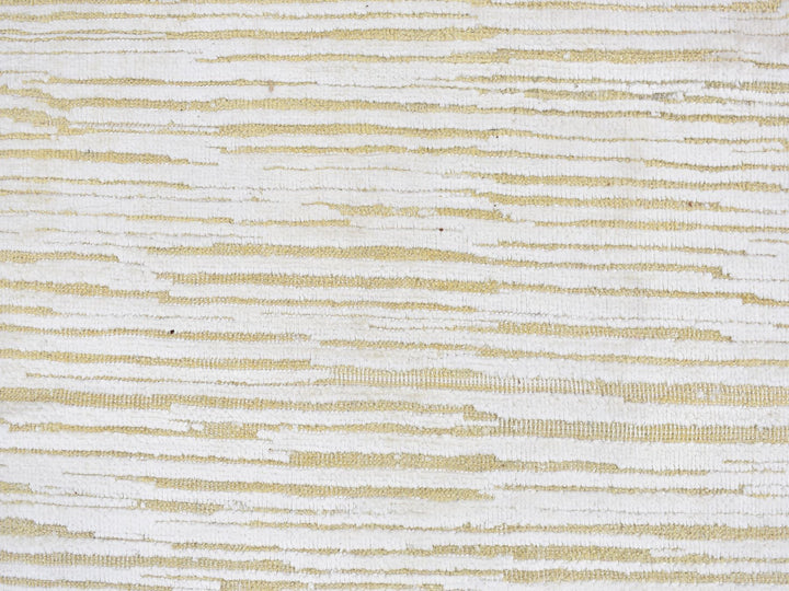 4'3" x 6'1" New Hand Knotted Ivory Wool & Silk Rectangle Oriental Rug - MOA10266808