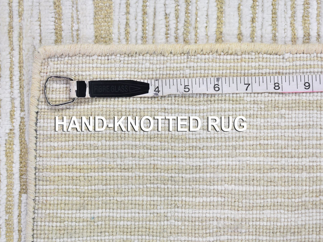 4'3" x 6'1" New Hand Knotted Ivory Wool & Silk Rectangle Oriental Rug - MOA10266808