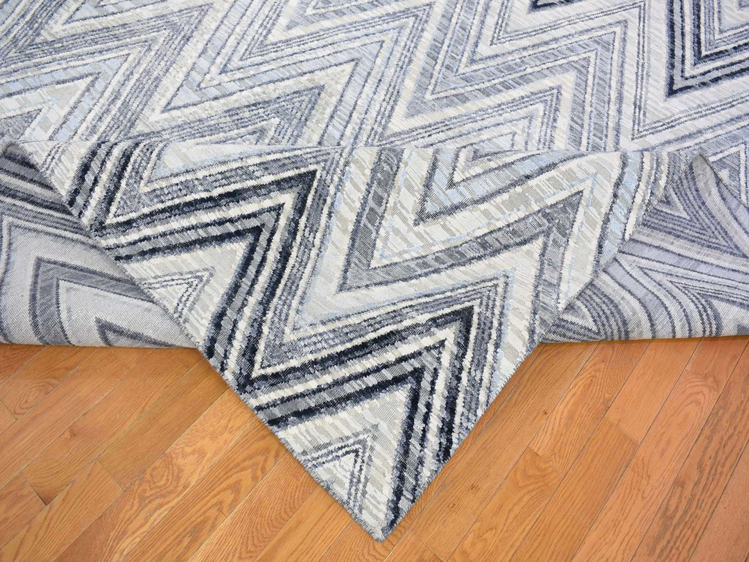 9'10" x 14'3" New Hand Knotted Grey Wool & Silk Rectangle Oriental Rug - MOA10266874