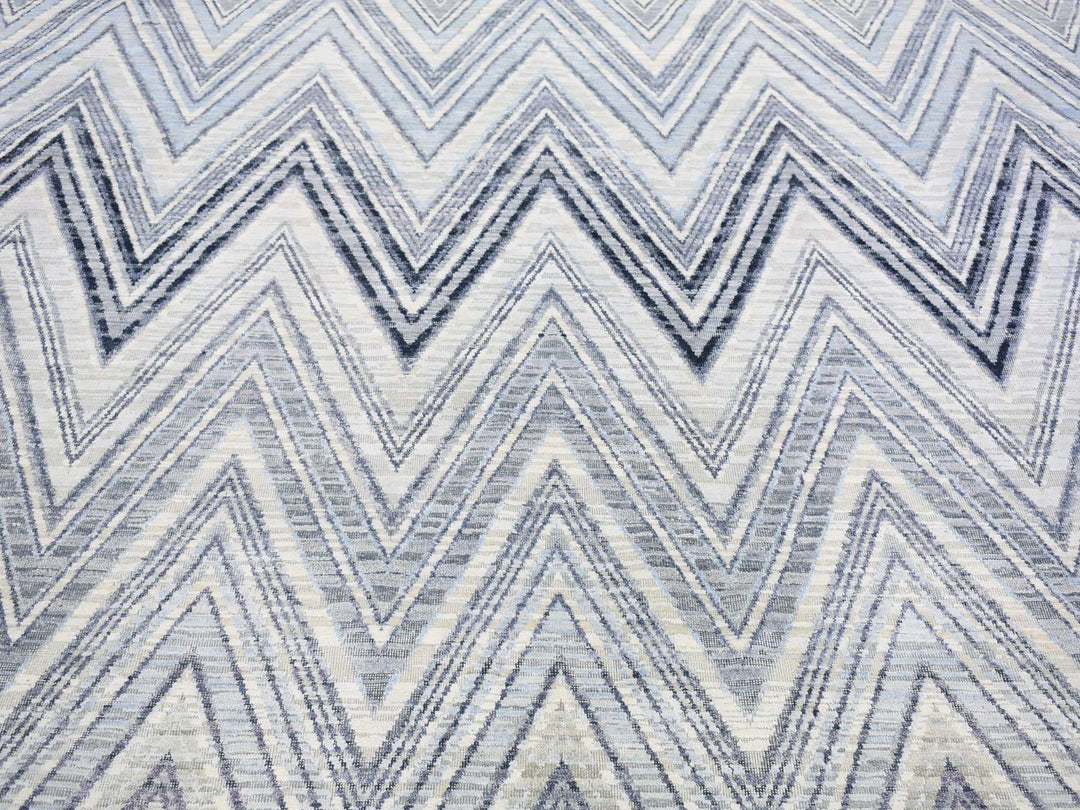 9'10" x 14'3" New Hand Knotted Grey Wool & Silk Rectangle Oriental Rug - MOA10266874