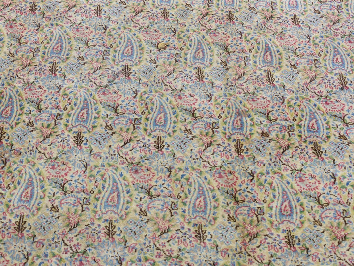 10'0" x 13'0" Vintage Hand Knotted Ivory Wool Rectangle Oriental Rug - MOA10266998