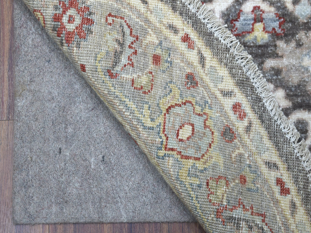 4'0" x 4'0" New Hand Knotted Grey Wool Round Oriental Rug - MOA10267172