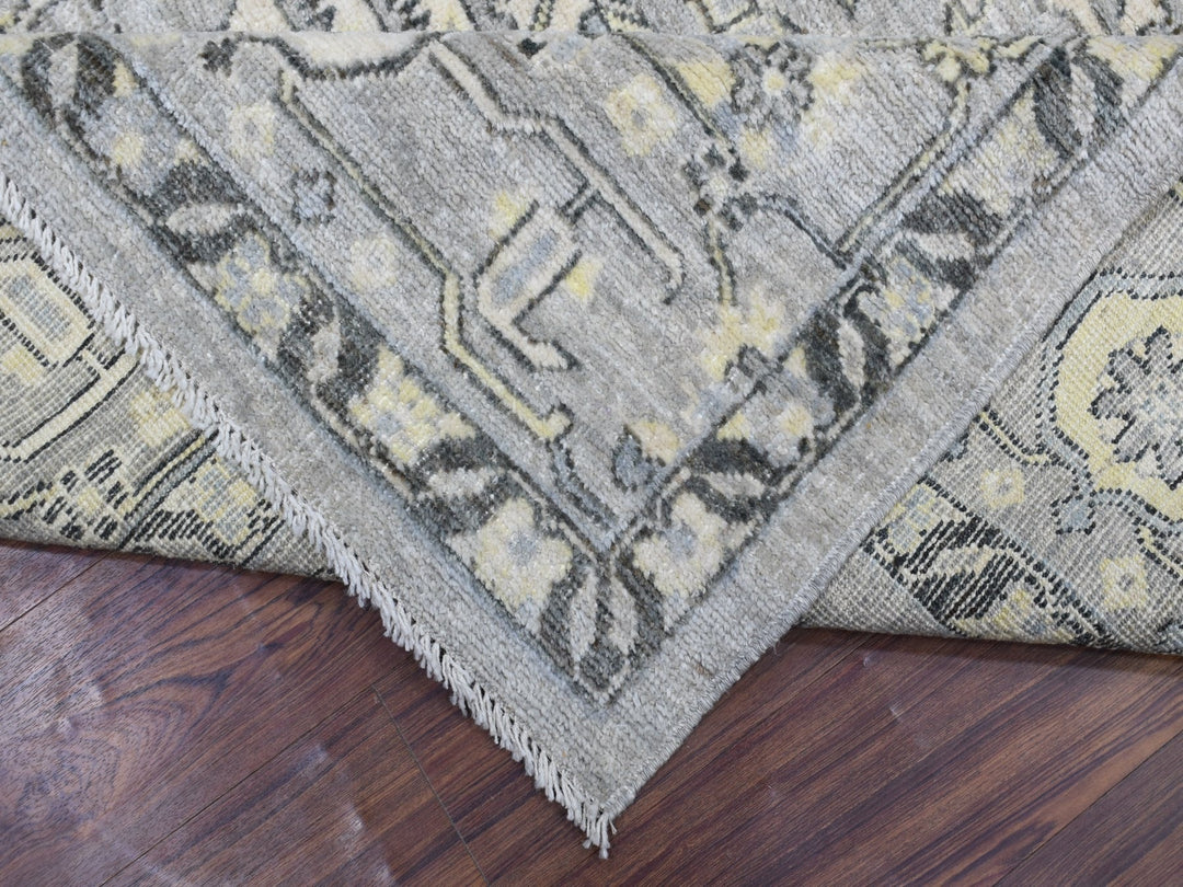 8'0" x 9'9" New Hand Knotted Grey Wool Rectangle Oriental Rug - MOA10268475