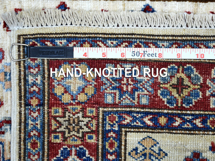 2'6" x 6'9" New Hand Knotted Ivory Wool Runner Oriental Rug - MOA10268655