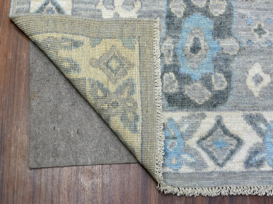 8'0" x 9'10" New Hand Knotted Grey Wool Rectangle Oriental Rug - MOA10268928