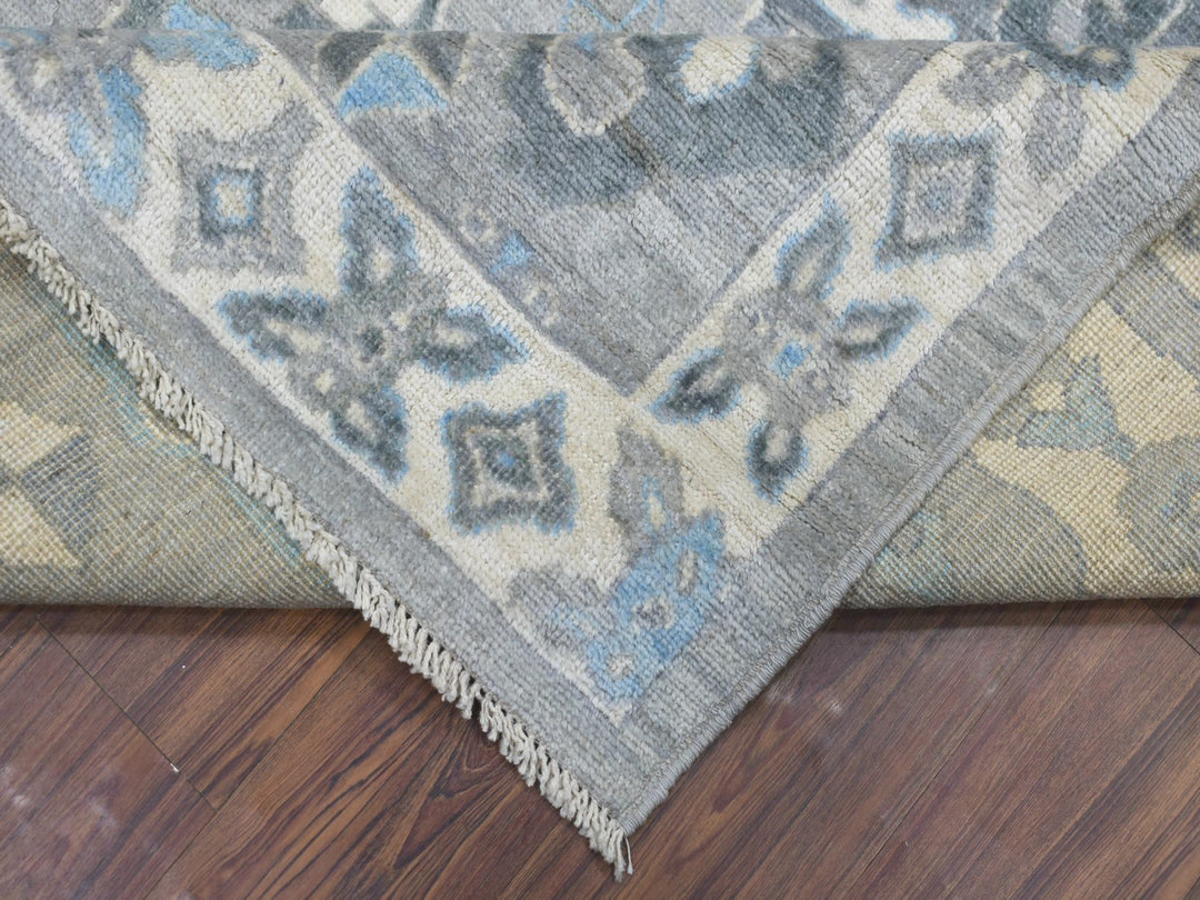 8'0" x 9'10" New Hand Knotted Grey Wool Rectangle Oriental Rug - MOA10268928