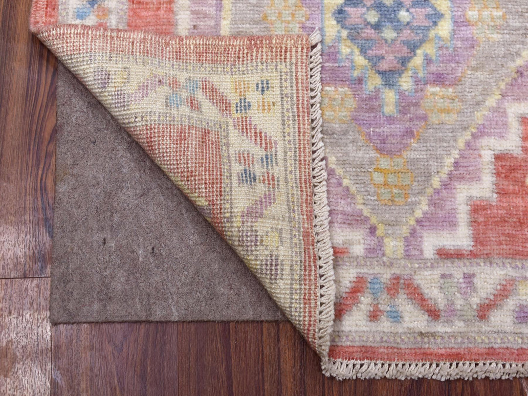 2'9" x 10'5" New Hand Knotted Pink Wool Runner Oriental Rug - MOA10269057