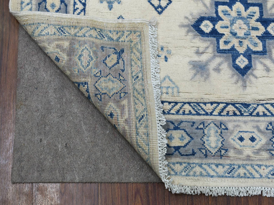 3'9" x 5'9" New Hand Knotted Ivory Wool Rectangle Oriental Rug - MOA10269302