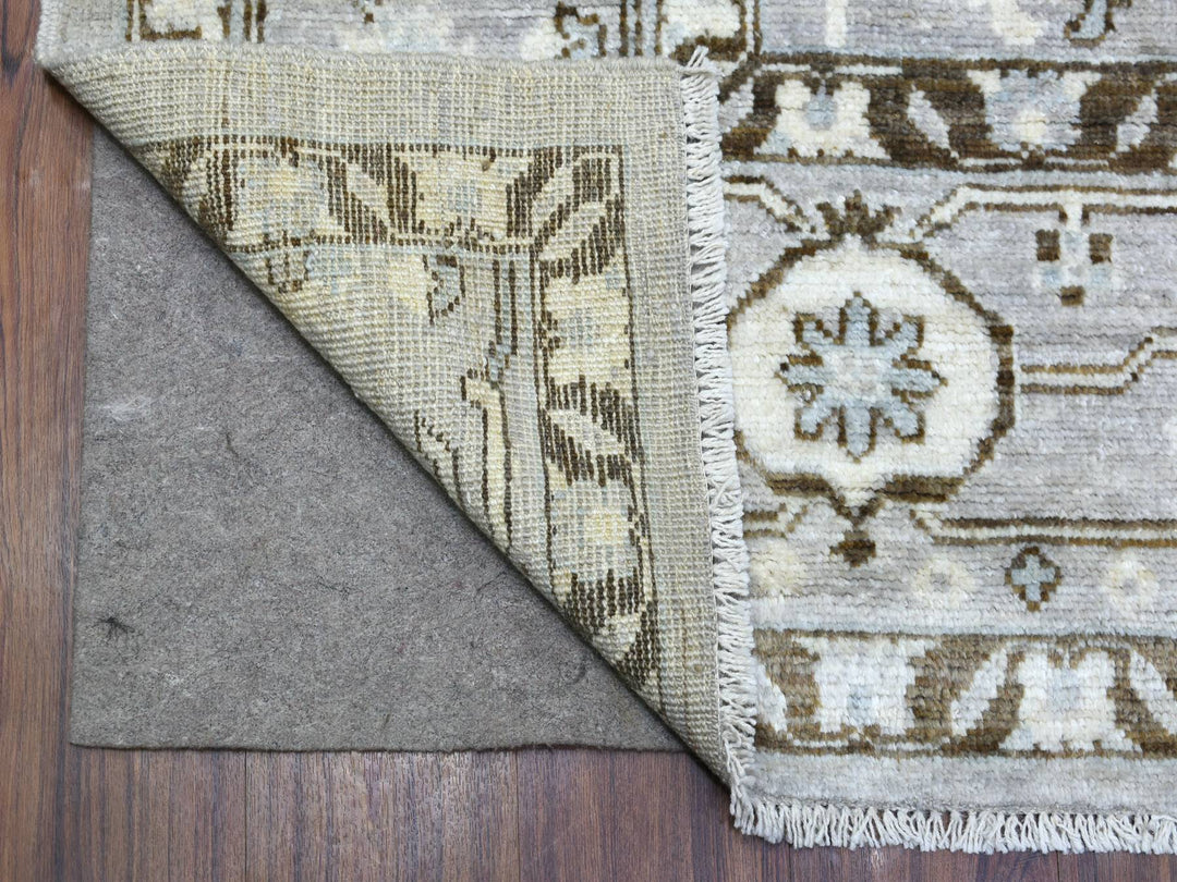 8'1" x 9'8" New Hand Knotted Grey Wool Rectangle Oriental Rug - MOA10270069