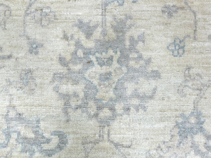 8'1" x 9'8" New Hand Knotted Grey Wool Rectangle Oriental Rug - MOA10270125