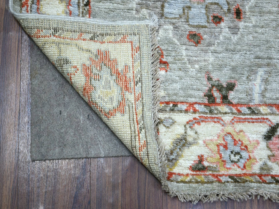 2'6" x 9'7" New Hand Knotted Grey Wool Runner Oriental Rug - MOA10271166