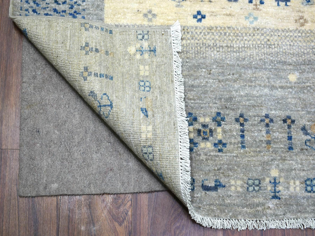 6'1" x 9'0" New Hand Knotted Grey Wool Rectangle Oriental Rug - MOA10272067