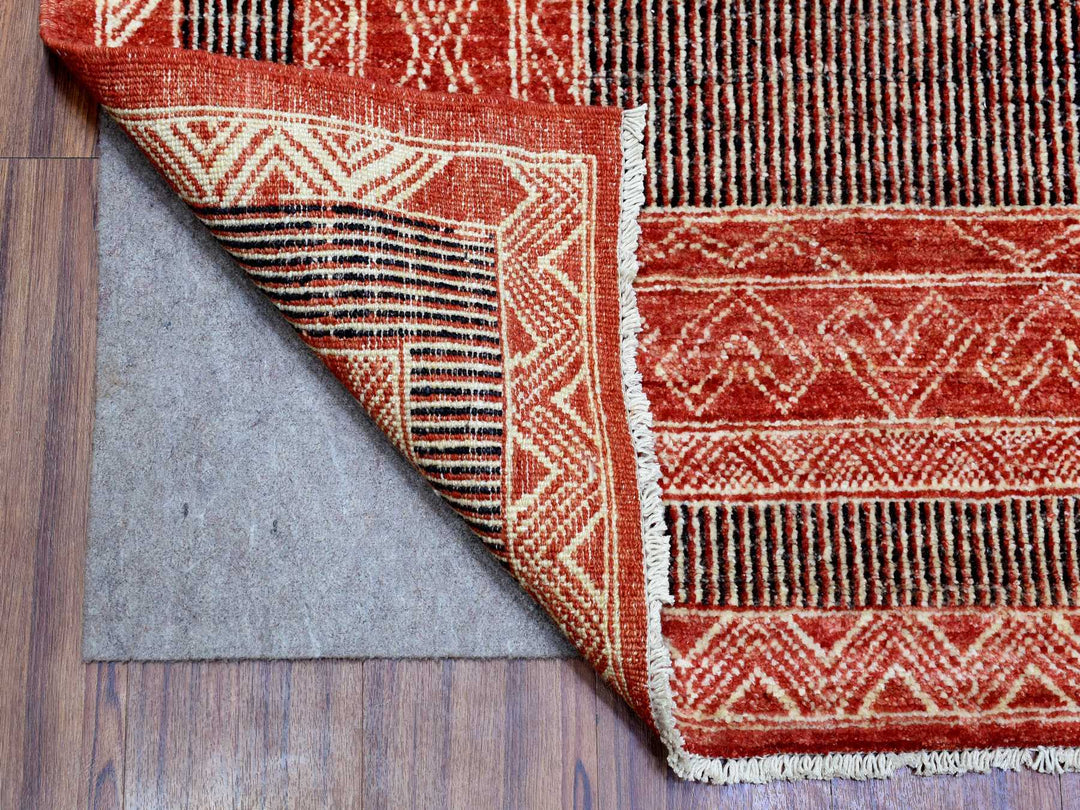 9'0" x 11'9" New Hand Knotted Red Wool Rectangle Oriental Rug - MOA10272575