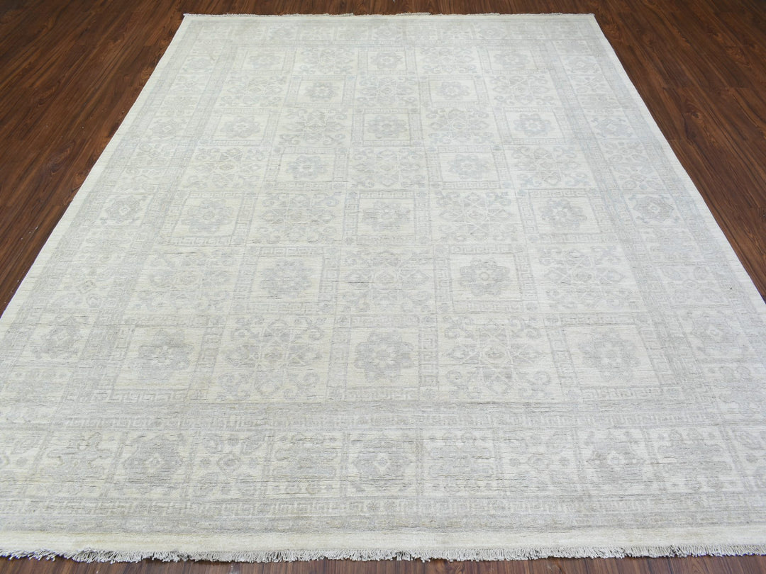 8'2" x 9'10" New Hand Knotted Ivory Wool Rectangle Oriental Rug - MOA10272579