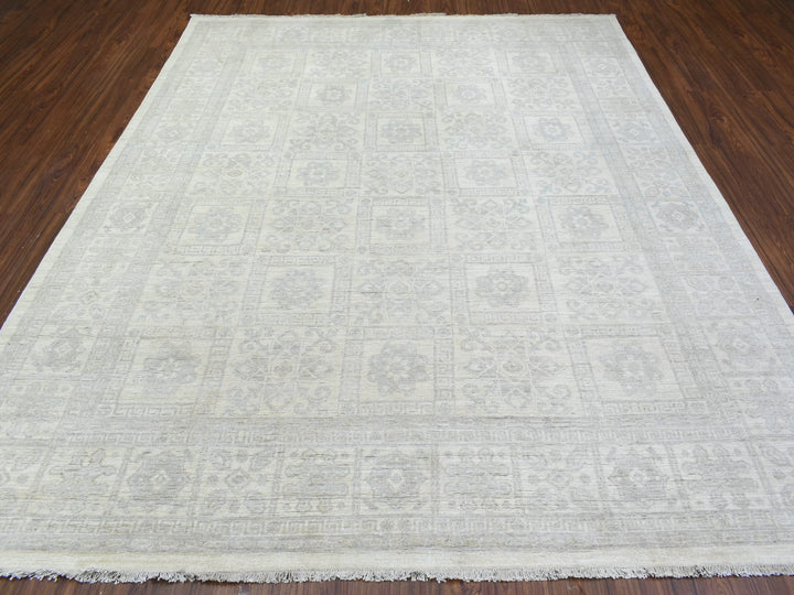 8'2" x 9'10" New Hand Knotted Ivory Wool Rectangle Oriental Rug - MOA10272579