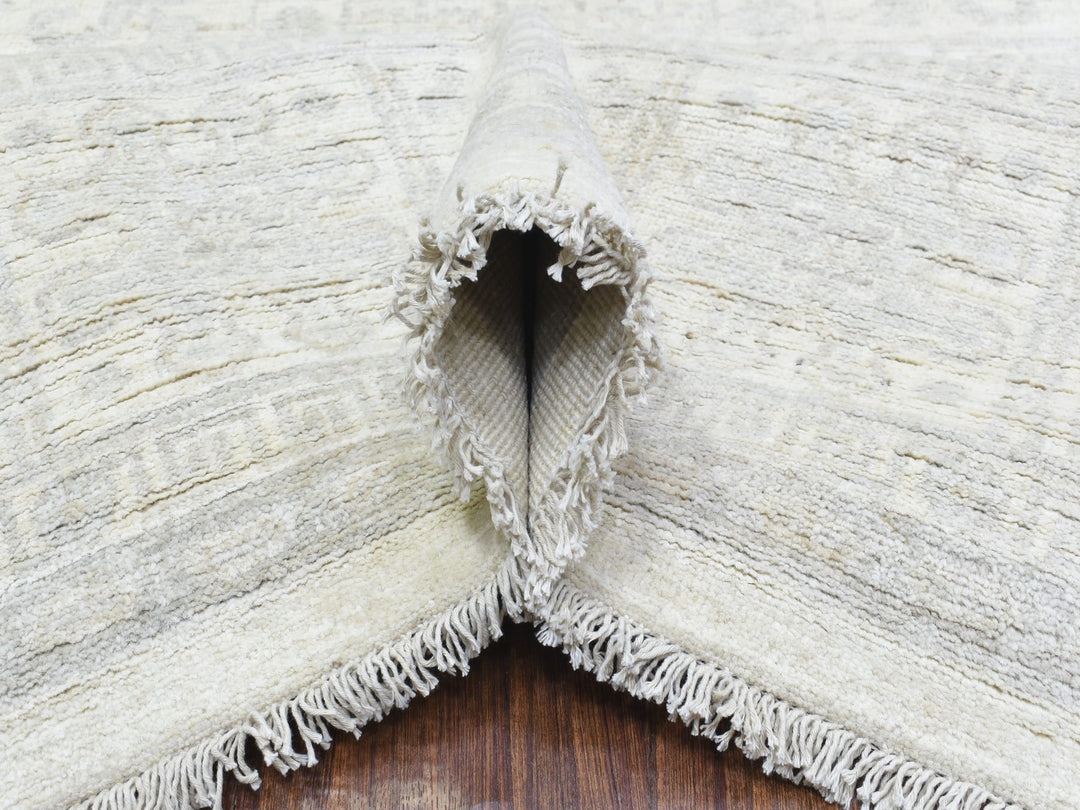 8'2" x 9'10" New Hand Knotted Ivory Wool Rectangle Oriental Rug - MOA10272579
