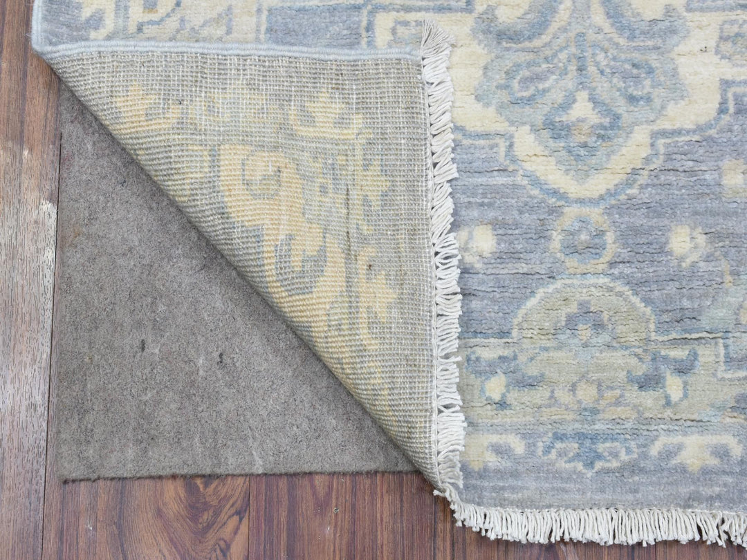 2'8" x 7'7" New Hand Knotted Grey Wool Rectangle Oriental Rug - MOA10272687