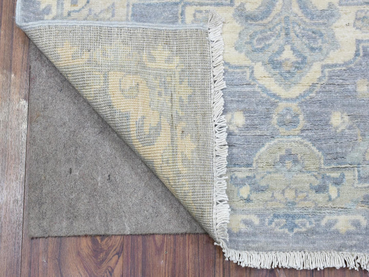 2'8" x 7'7" New Hand Knotted Grey Wool Rectangle Oriental Rug - MOA10272687