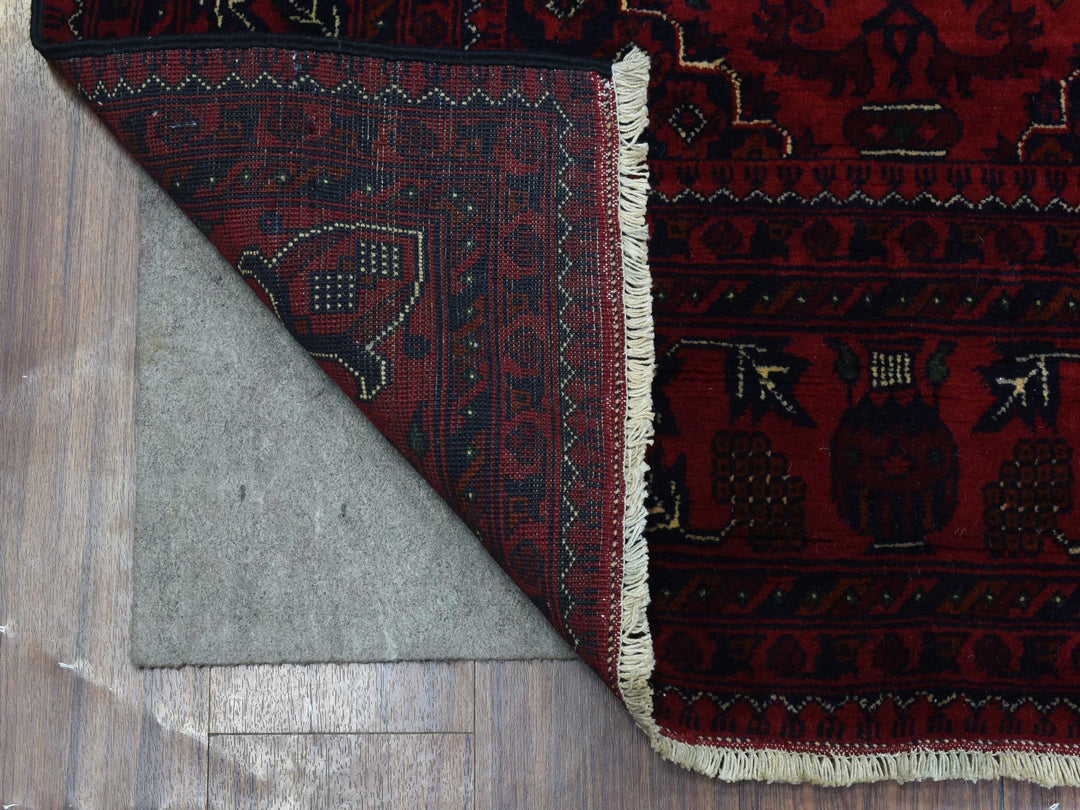 4'10" x 6'7" New Hand Knotted Red Wool Rectangle Oriental Rug - MOA10272777