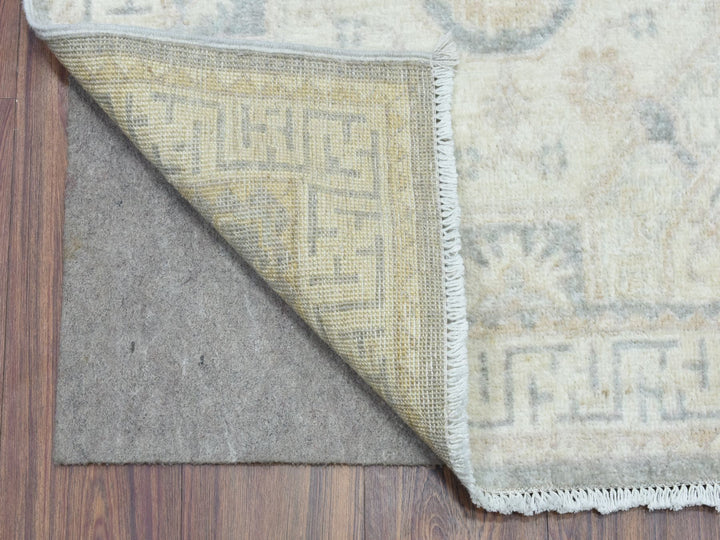 2'9" x 18'9" New Hand Knotted Ivory Wool Runner Oriental Rug - MOA10272802