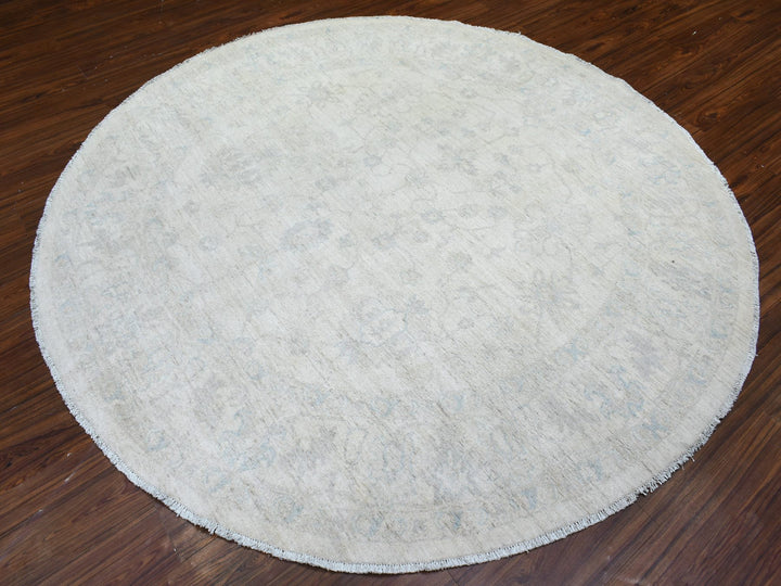 7'10" x 7'8" New Hand Knotted Ivory Wool Round Oriental Rug - MOA10272881