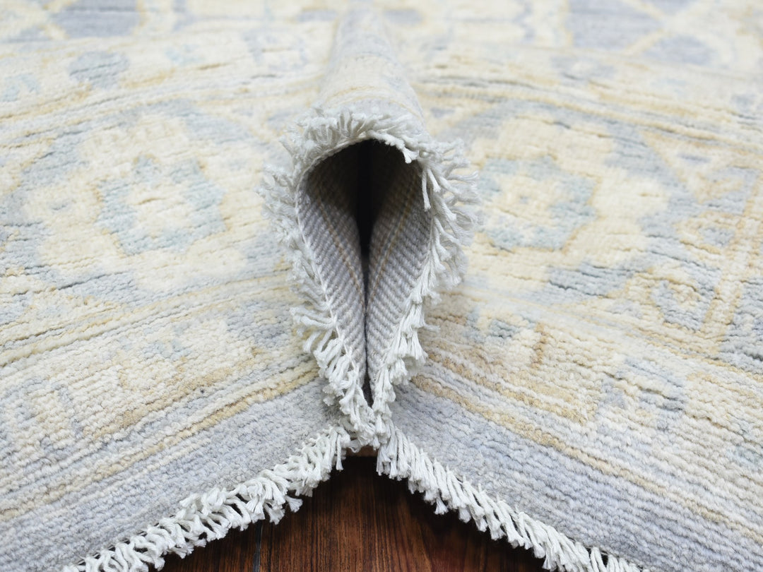 7'10" x 9'7" New Hand Knotted Grey Wool Rectangle Oriental Rug - MOA10273035