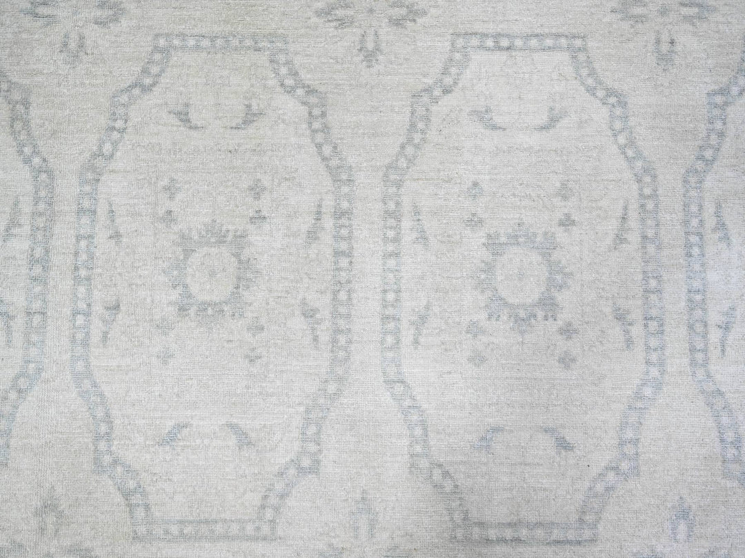 9'9" x 13'9" New Hand Knotted Ivory Wool Rectangle Oriental Rug - MOA10273112