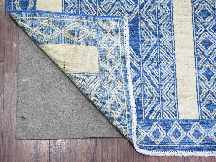 8'1" x 9'9" New Hand Knotted Blue Wool Rectangle Oriental Rug - MOA10273274