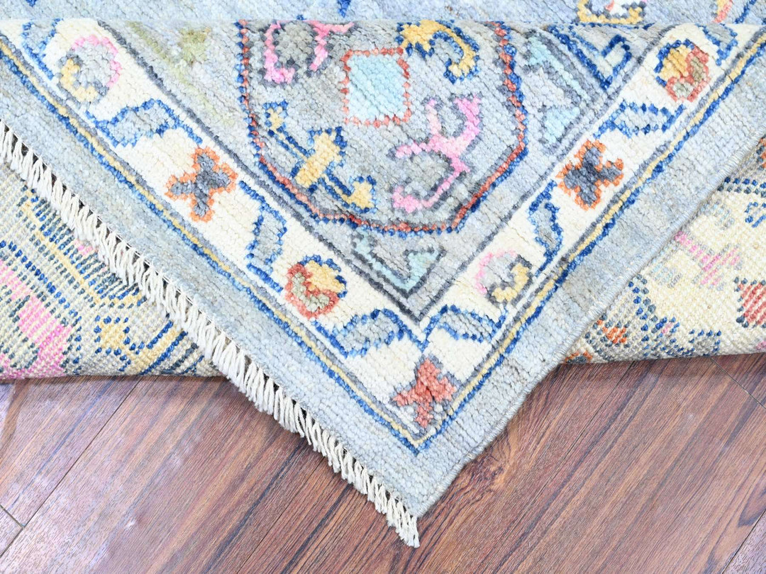 8'3" x 9'9" New Hand Knotted Grey Wool Rectangle Oriental Rug - MOA10273734