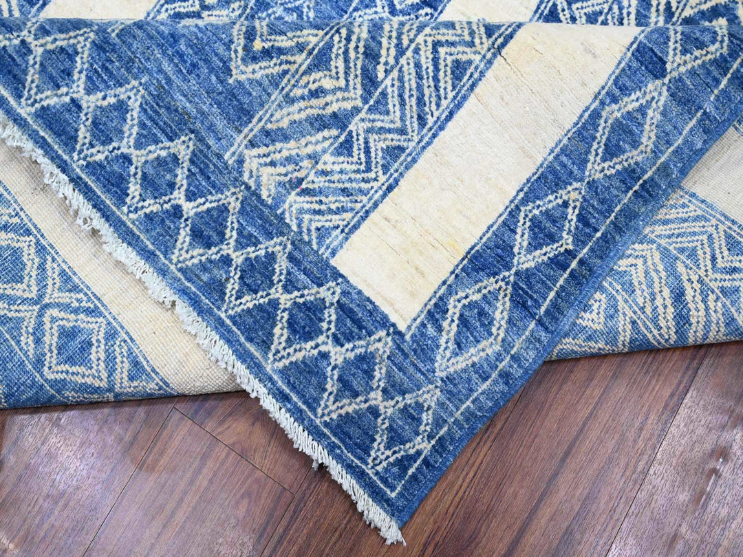 9'8" x 13'5" New Hand Knotted Blue Wool Rectangle Oriental Rug - MOA10274181