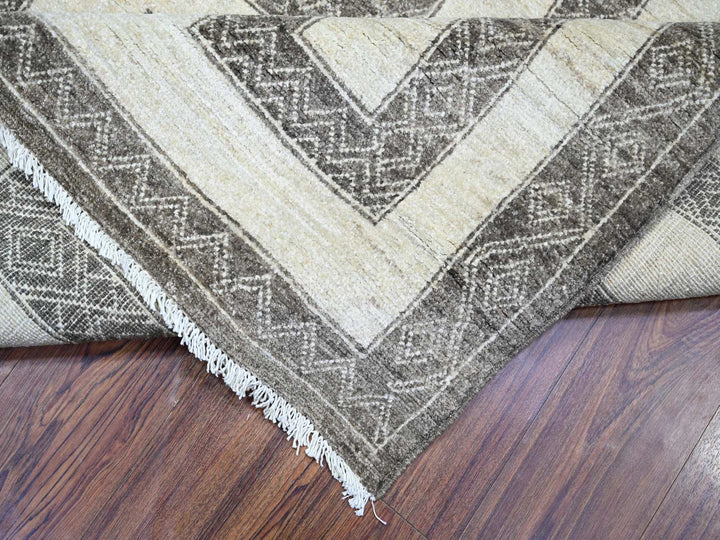 8'1" x 9'9" New Hand Knotted Brown Wool Rectangle Oriental Rug - MOA10274188