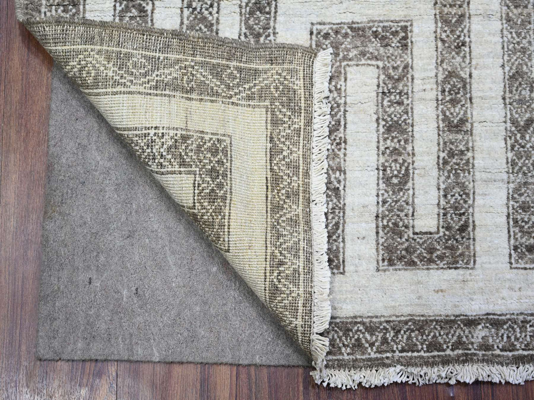 4'0" x 5'8" New Hand Knotted Brown Wool Rectangle Oriental Rug - MOA10274191