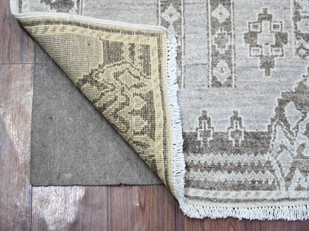 4'2" x 9'2" New Hand Knotted Grey Wool Runner Oriental Rug - MOA10274326